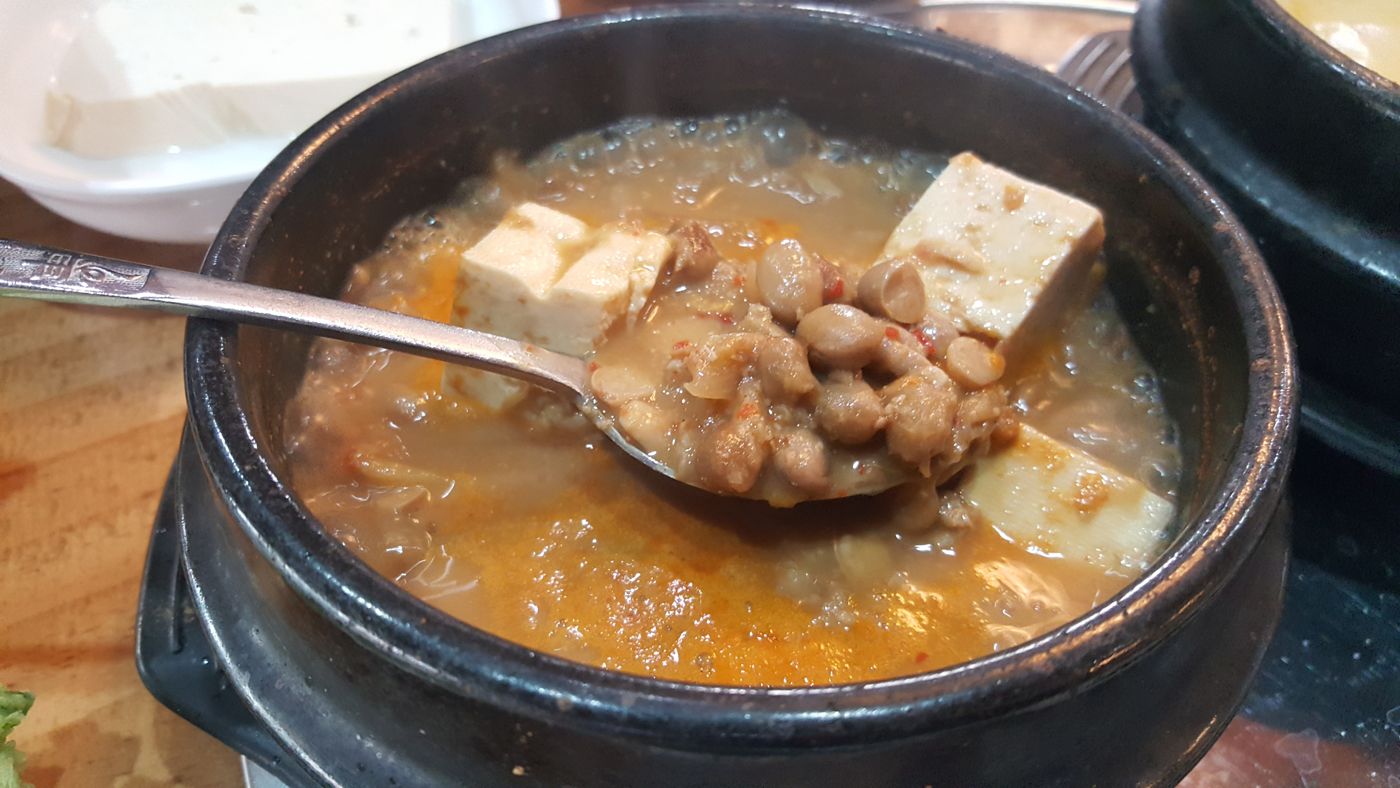 Cheonggukjang Jjigae (Quick-Fermented Soybean Stew)