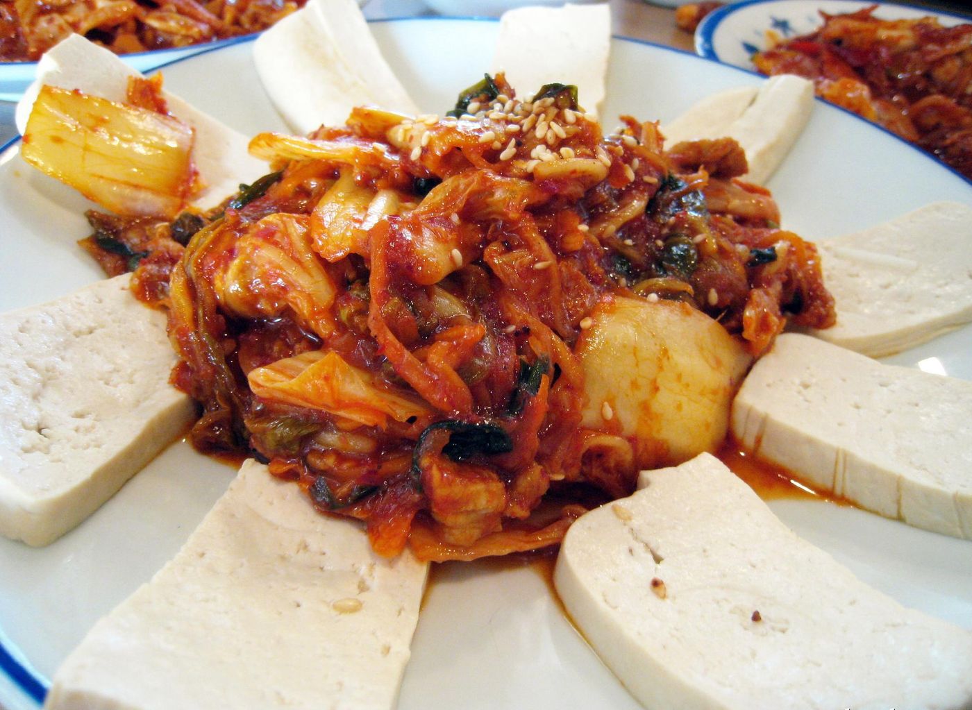 Dubu Kimchi (Tofu with Stir-Fried Kimchi)
