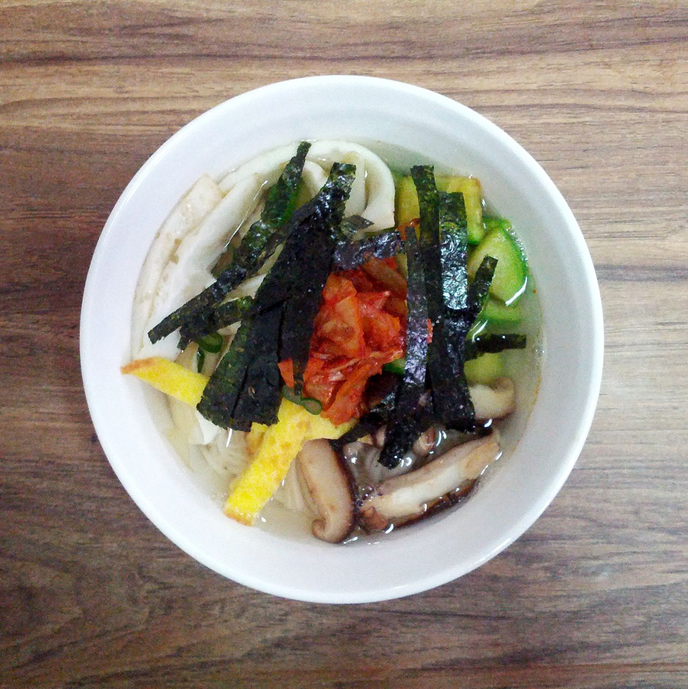 Janchi Guksu (Banquet Noodles)