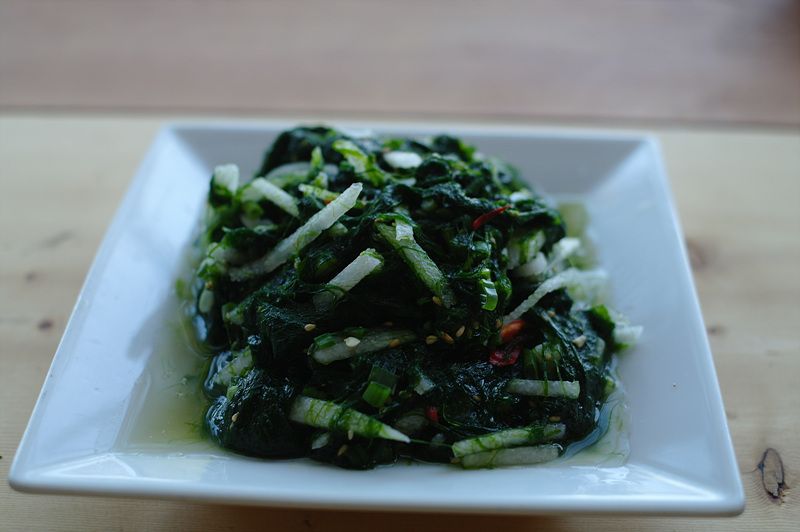 Parae Muchim (Green Laver Salad)