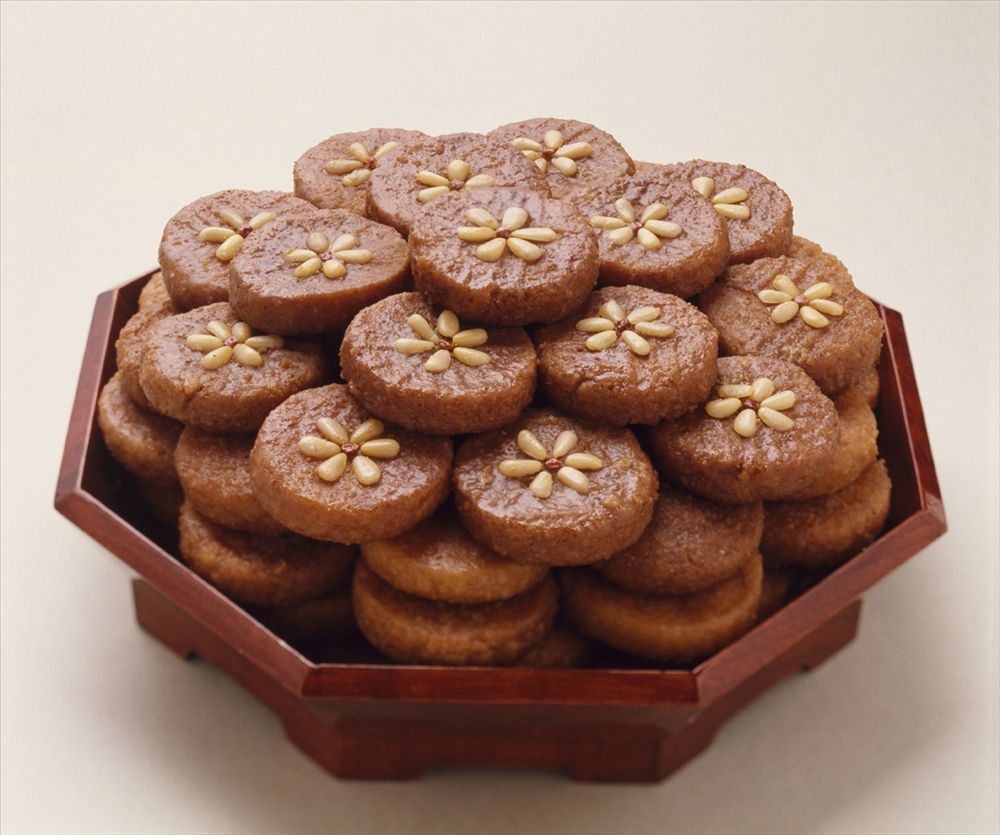 Yakgwa (Honey Cookies)