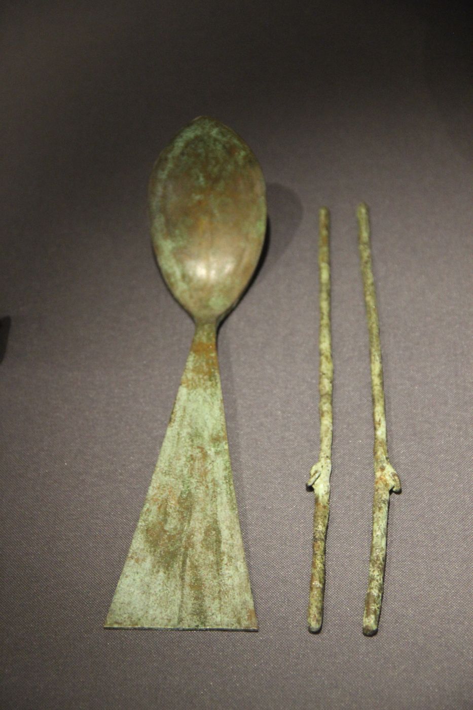 Sujeo: Korea's Spoon and Chopsticks