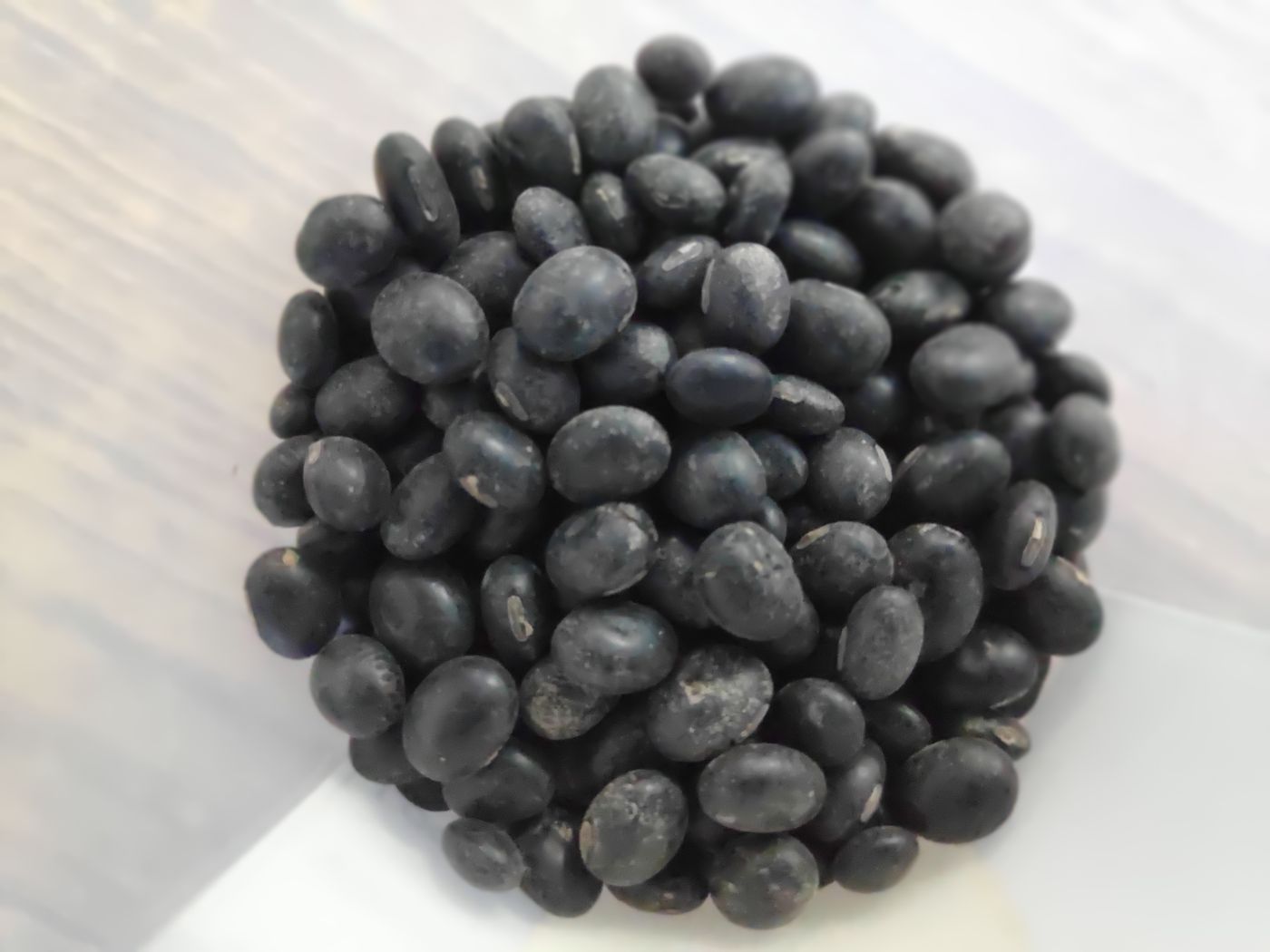 Black soybeans